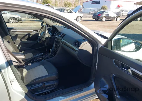 2018 Volkswagen Passat 3.6L V6 Gt from USA, damaged, VIN 1VWJM7A39JC051455